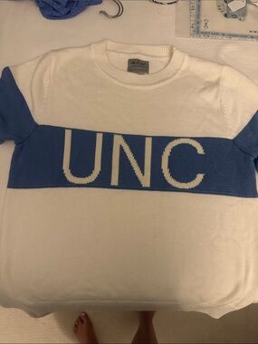 Hillflint White & Light Blue 'UNC' Crewneck Sweater